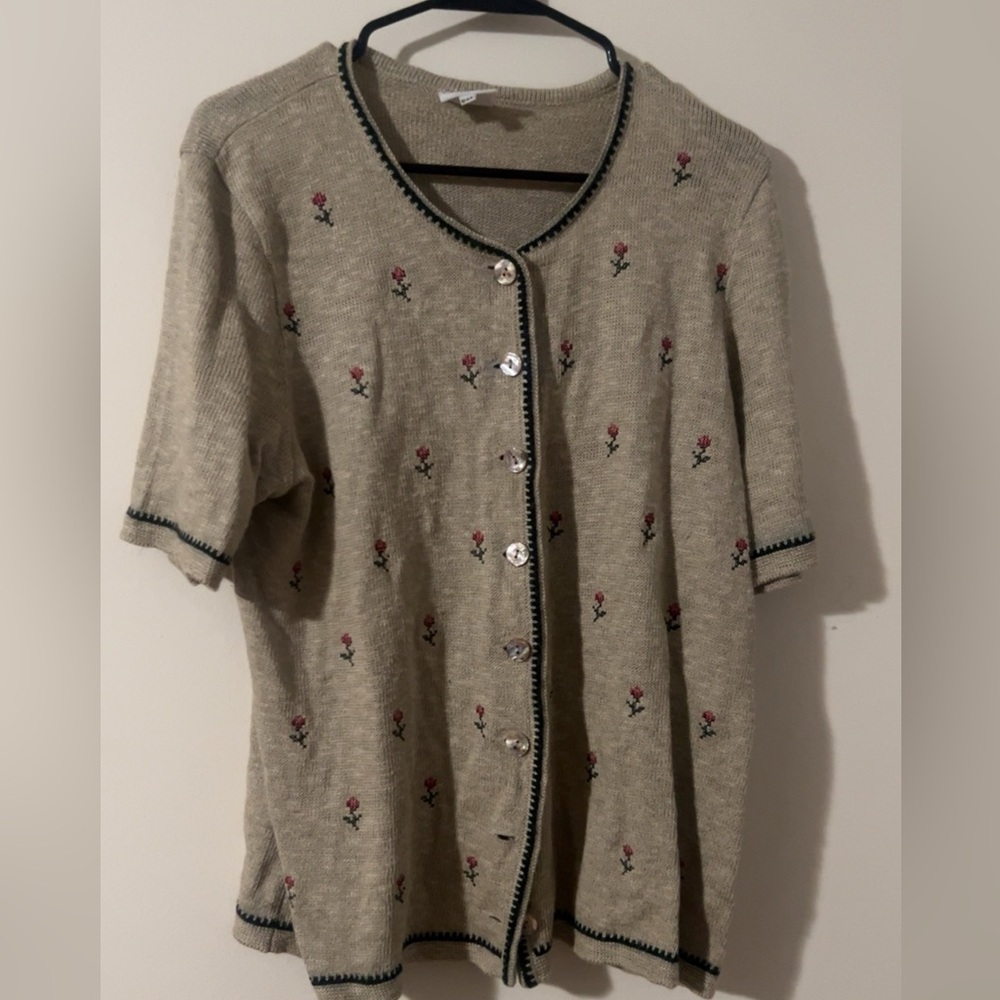 Vintage knit top